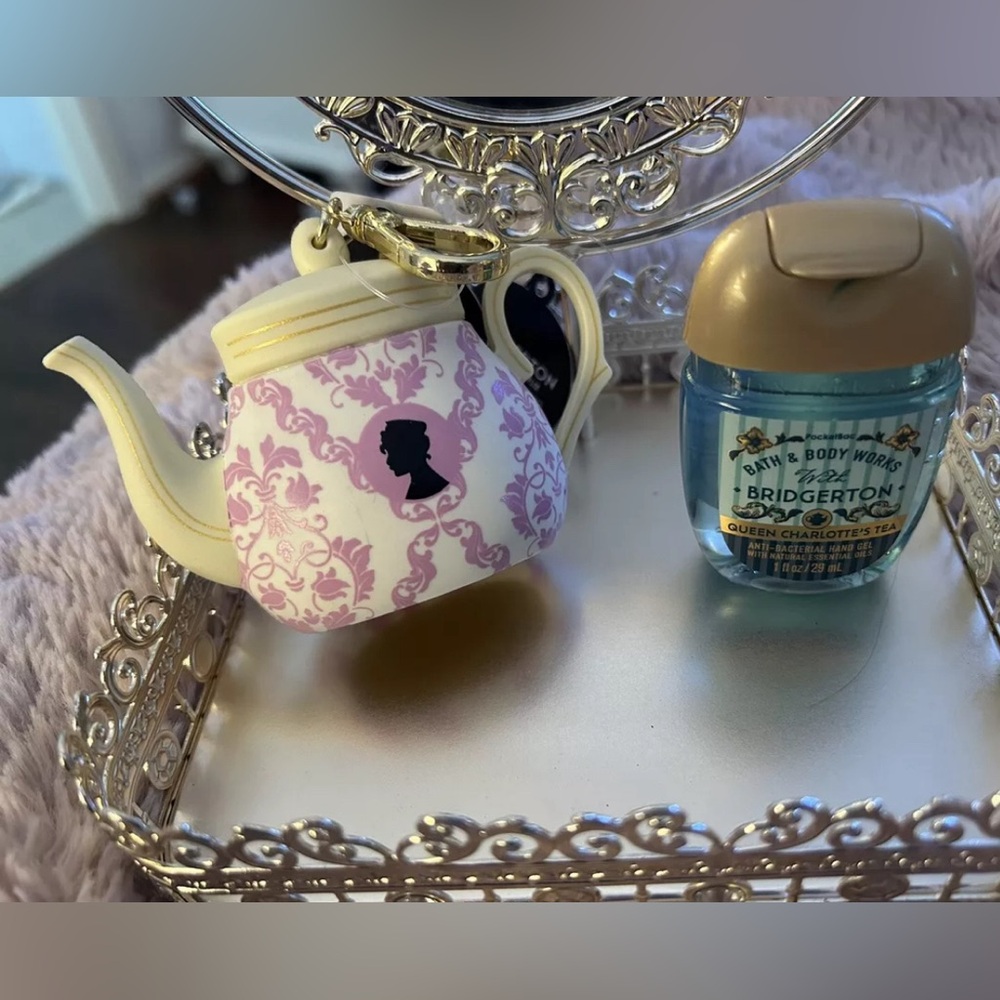 Bridgerton sanitizer holder and pocketbac sanitizer